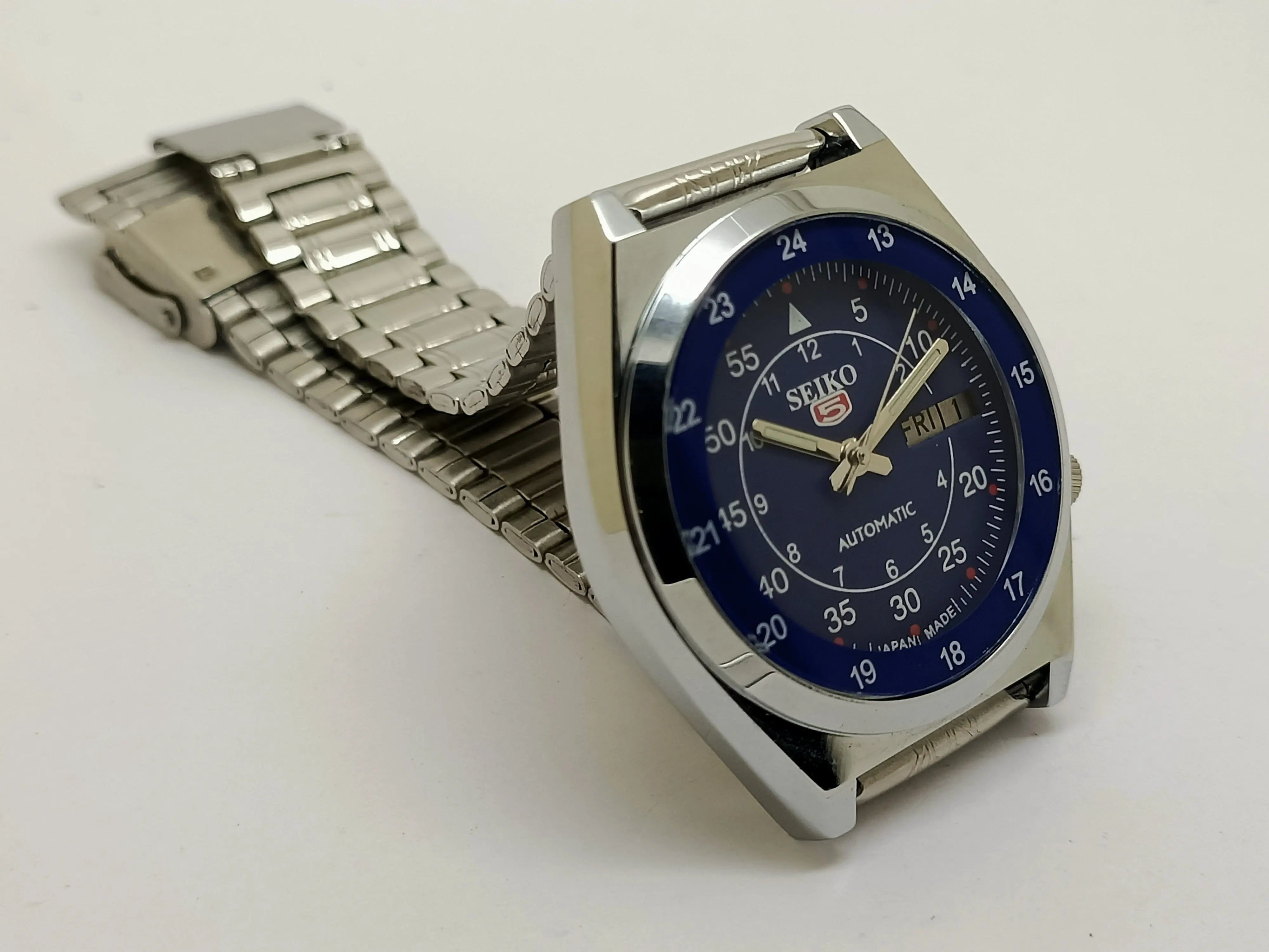 Seiko 5 Blue Dial Automatic Vintage Watch National Watches