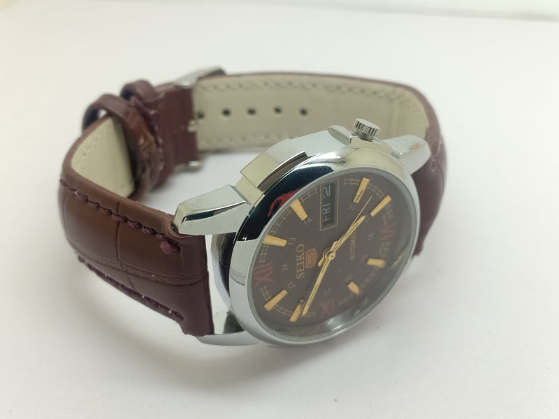 Seiko 5 Black Dial  Automatic Vintage Watch