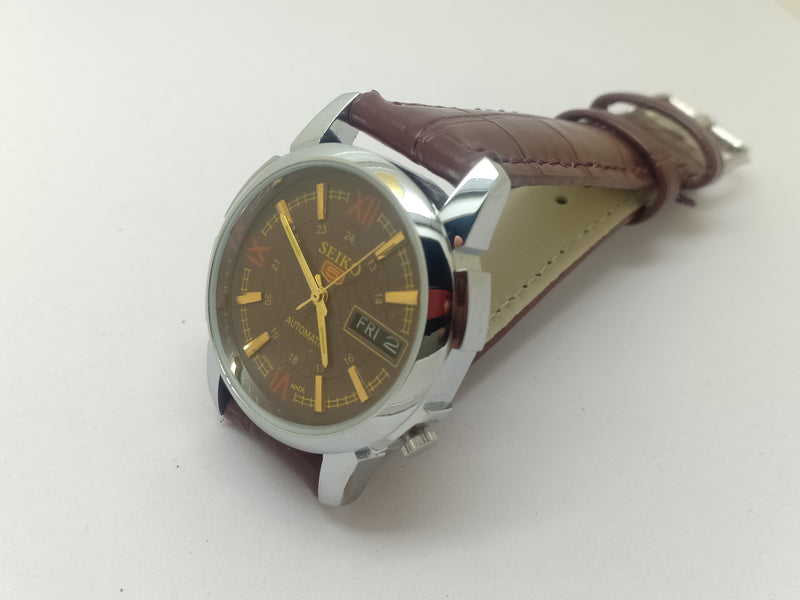 Seiko 5 Black Dial  Automatic Vintage Watch