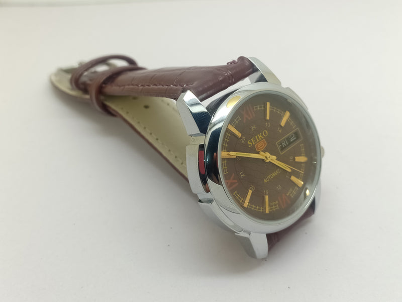 Seiko 5 Black Dial  Automatic Vintage Watch