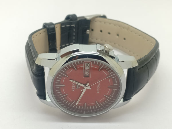 Seiko 5 Black Dial  Automatic Vintage Watch