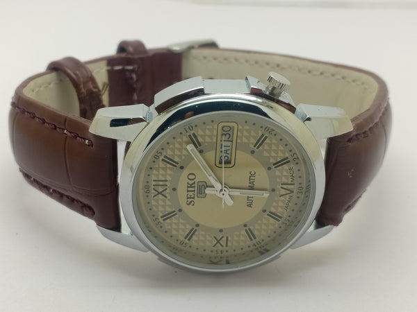 Seiko 5 Black Dial Automatic Vintage Watch