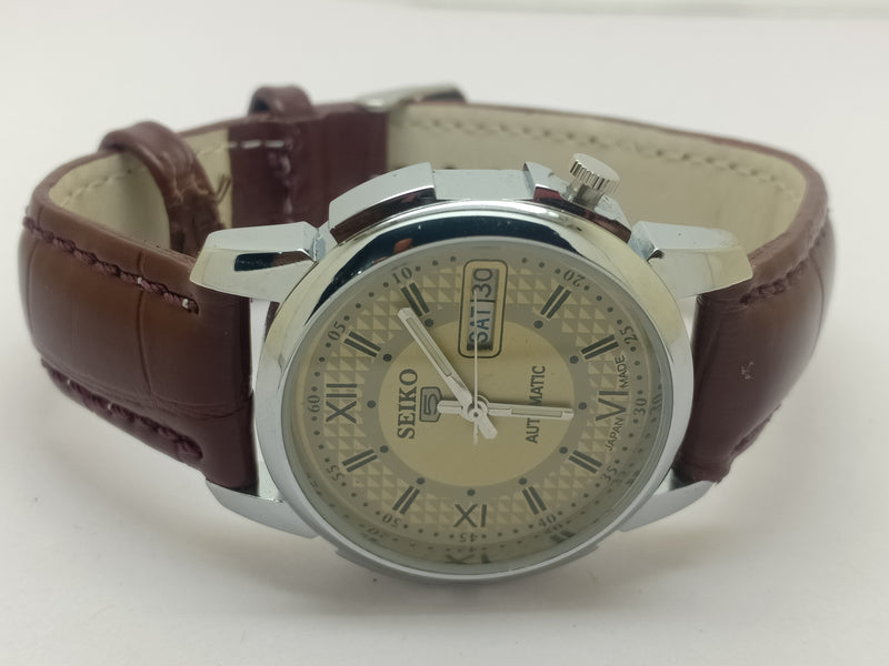 Seiko 5 Black Dial Automatic Vintage Watch