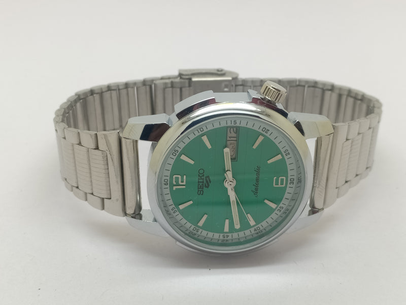 Seiko 5 Black Dial Automatic Vintage Watch
