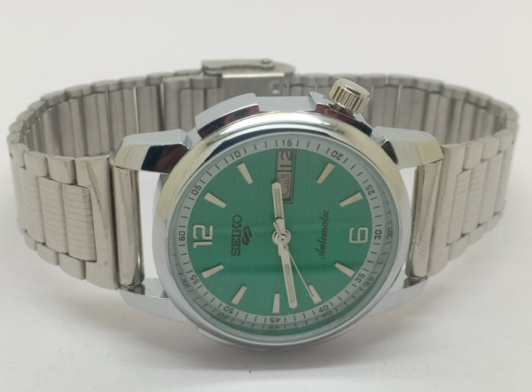 VINTAGE REFURBISHED SEIKO 5 AUTOMATIC JAPAN MENS DAY DATE WATCH