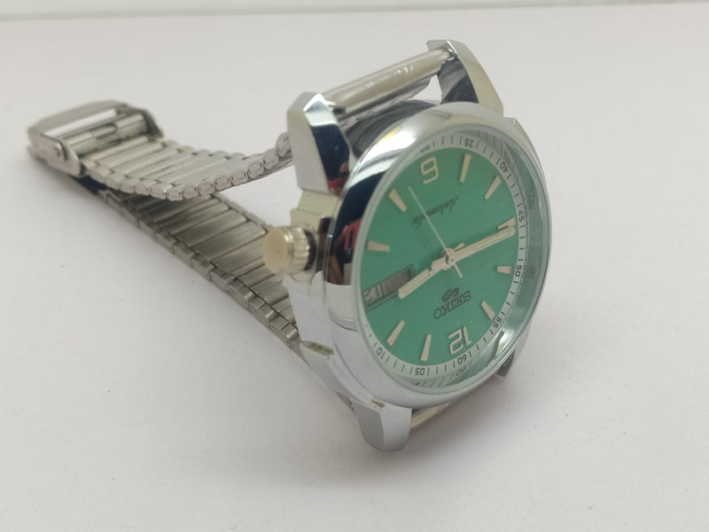 VINTAGE REFURBISHED SEIKO 5 AUTOMATIC JAPAN MENS DAY DATE WATCH