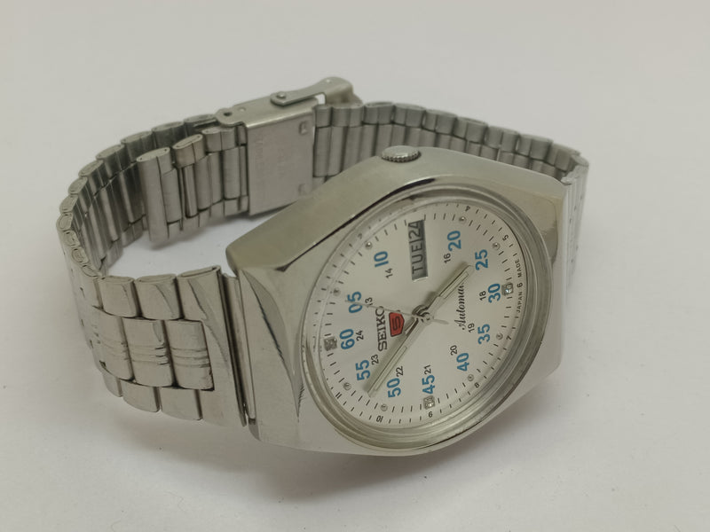 VINTAGE REFURBISHED SEIKO 5 AUTOMATIC JAPAN MENS DAY DATE WATCH