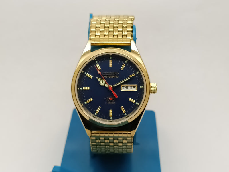 Citizen Automatic 8200 Movement stainless steel Japan Made 21 Jewels Men s Wrist Watch