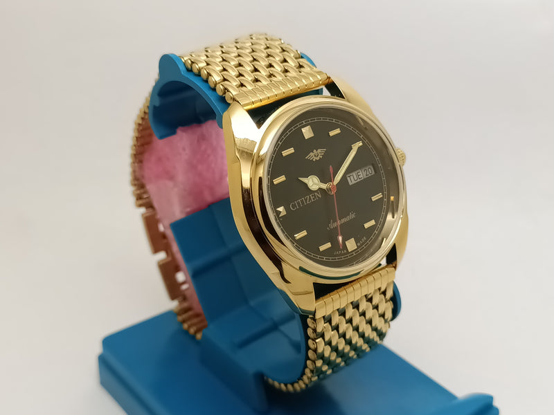 Citizen Automatic 8200 Movement stainless steel Japan Made 21 Jewels Men s Wrist Watch