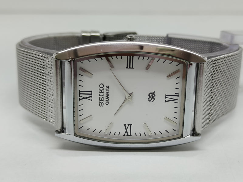 Seiko 5 Black Dial quartz Watch