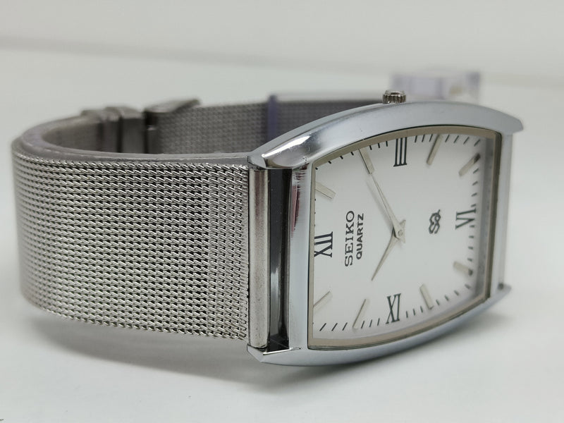 Seiko 5 Black Dial quartz Watch