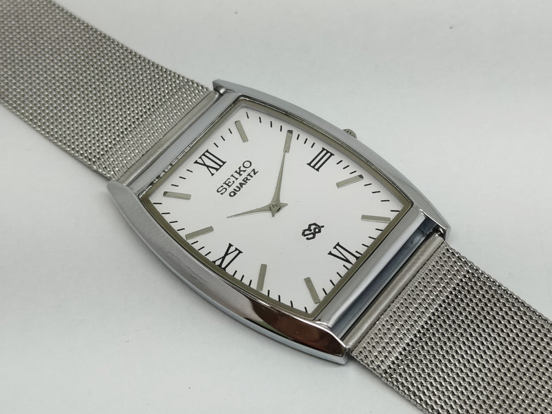 Seiko 5 Black Dial quartz Watch