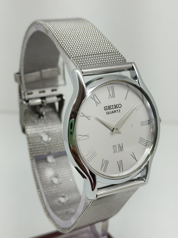 Seiko 5 Black Dial quartz Watch
