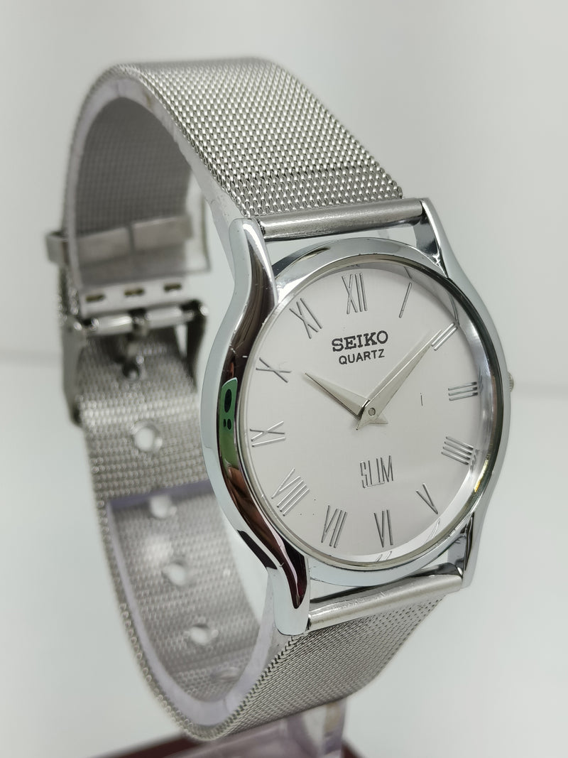 Seiko 5 Black Dial quartz Watch