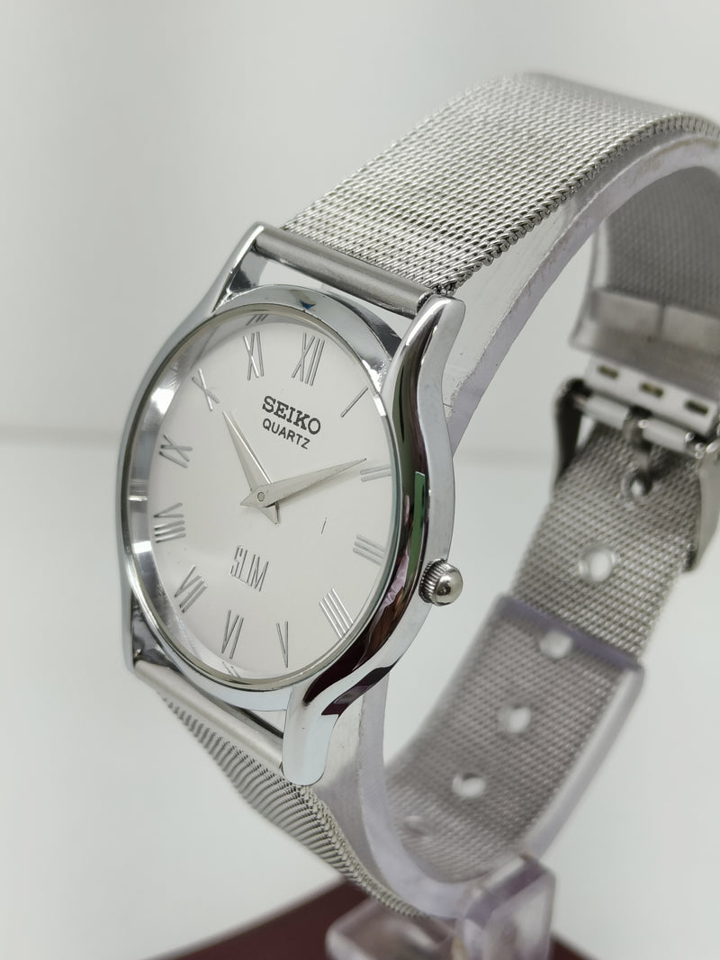 Seiko 5 Black Dial quartz Watch