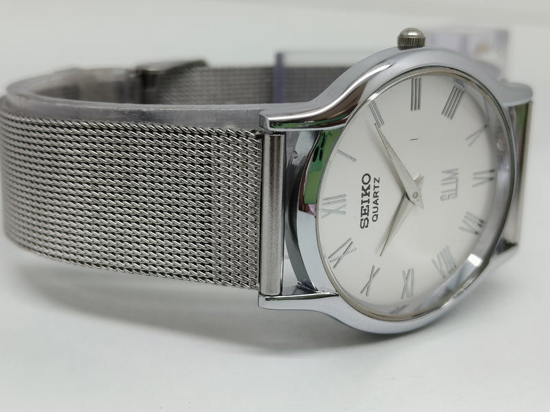 Seiko 5 Black Dial quartz Watch