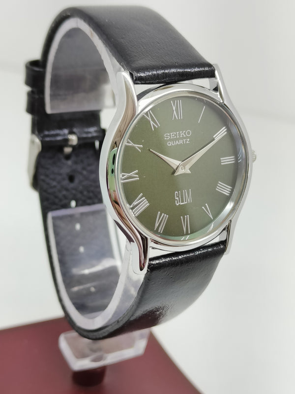 Seiko 5 Black Dial quartz Watch