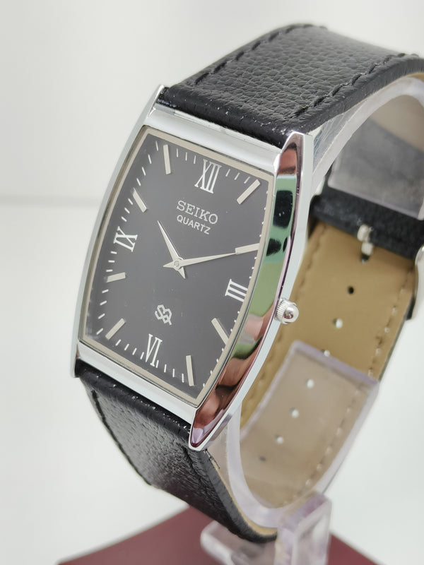 Seiko 5 Black Dial quartz Watch