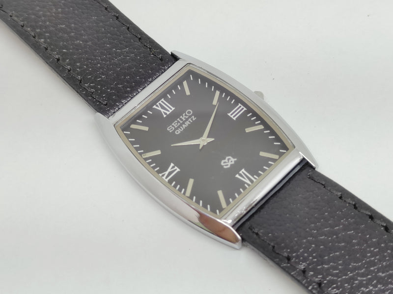 Seiko 5 Black Dial quartz Watch