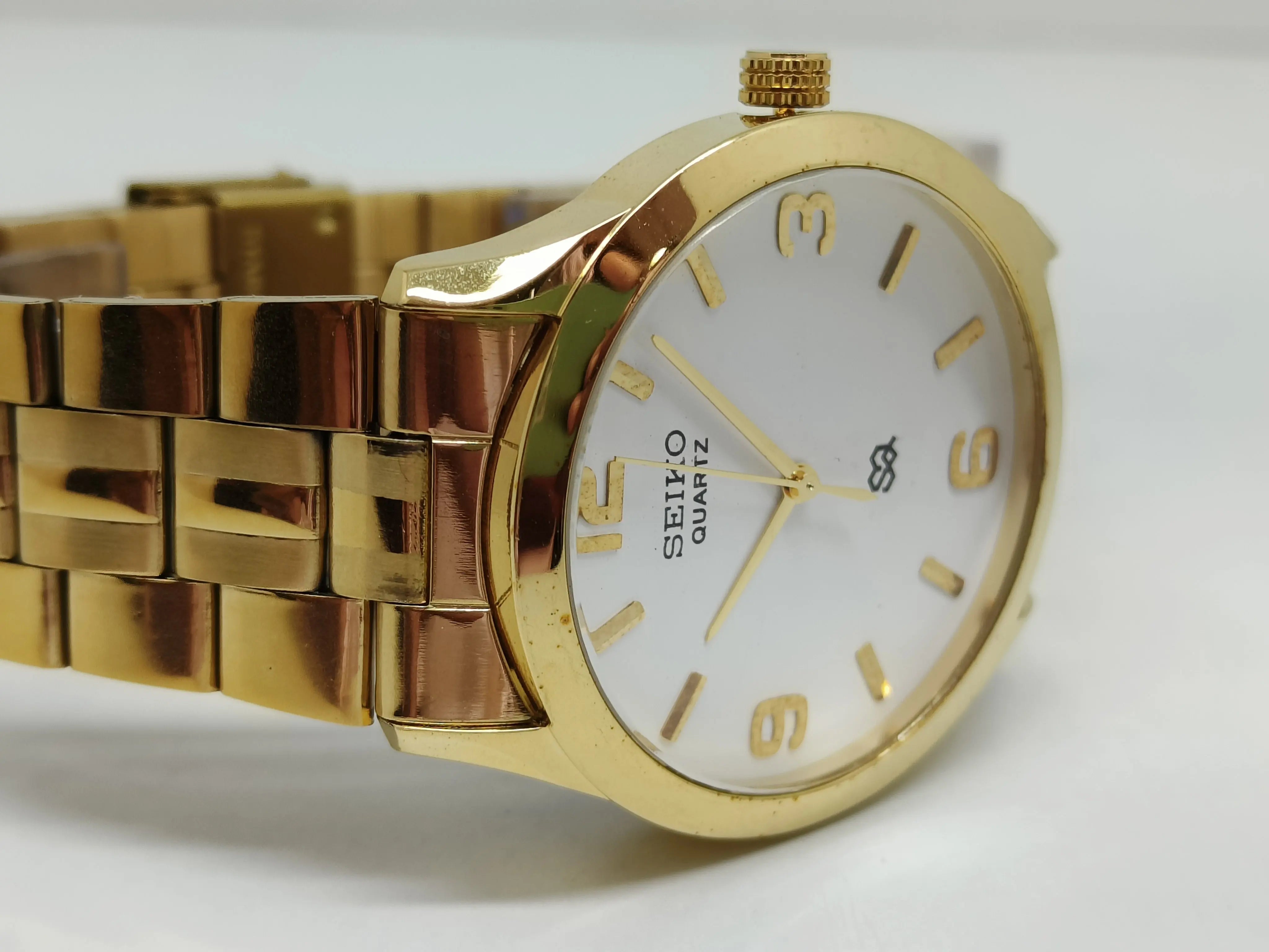 Seiko 5 Black Dial quartz Watch - National Watches