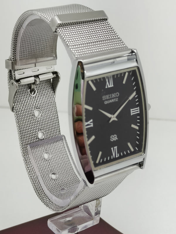 Seiko 5 Black Dial quartz Watch