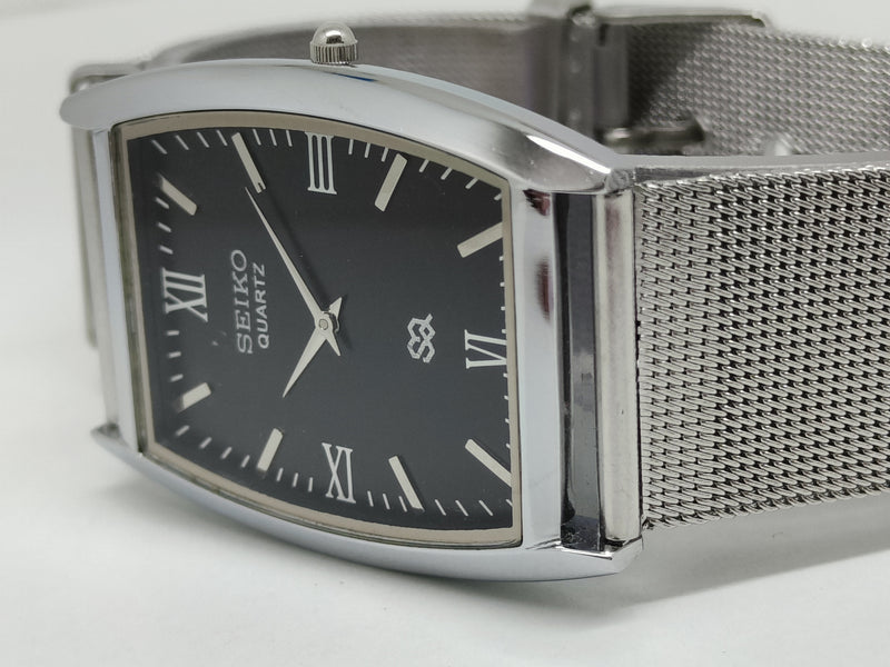 Seiko 5 Black Dial quartz Watch