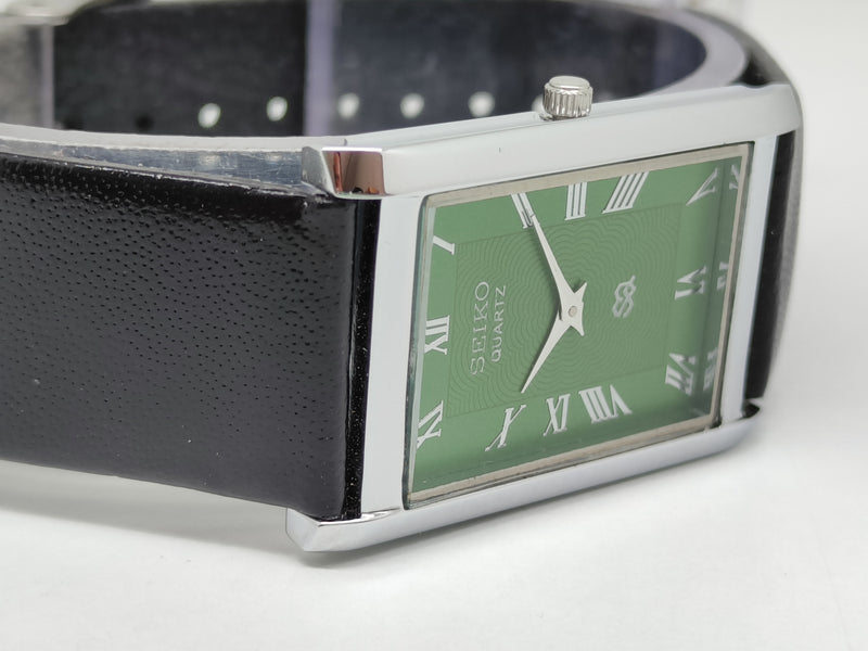 Seiko 5 Black Dial quartz Watch