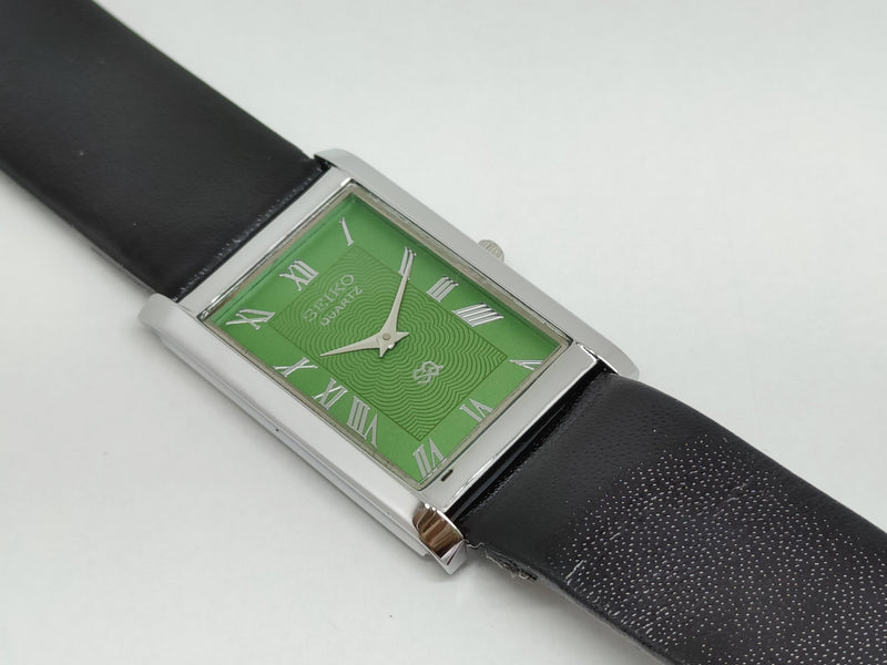 Seiko 5 Black Dial quartz Watch