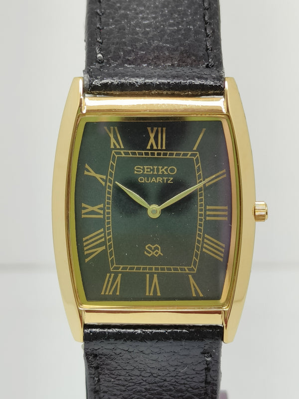 Seiko 5 Black Dial quartz Watch