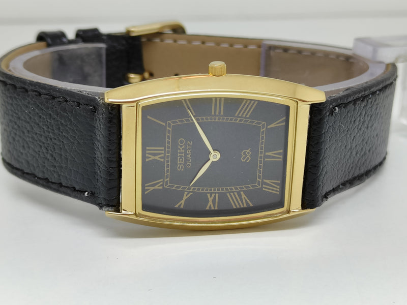 Seiko 5 Black Dial quartz Watch
