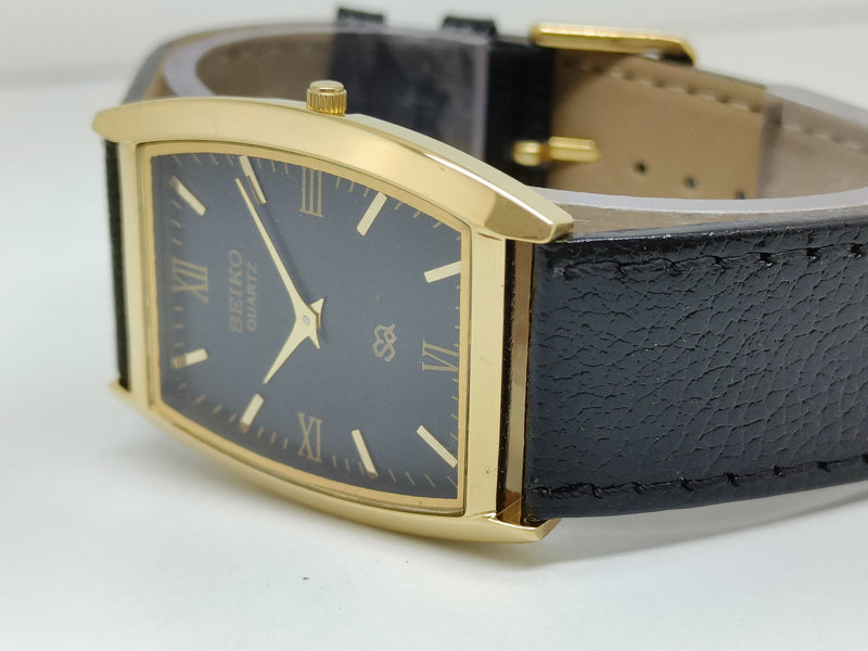Seiko 5 Black Dial quartz Watch