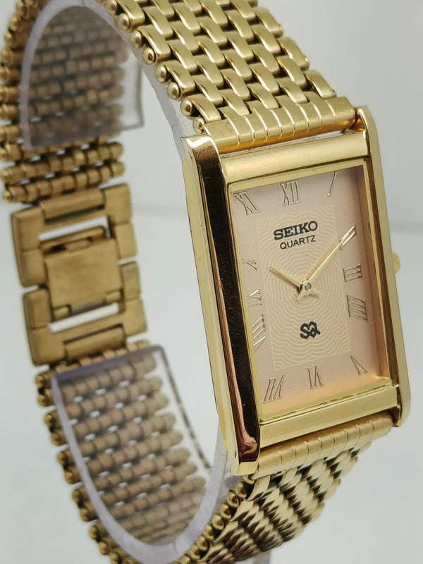 Seiko 5 Black Dial quartz Watch
