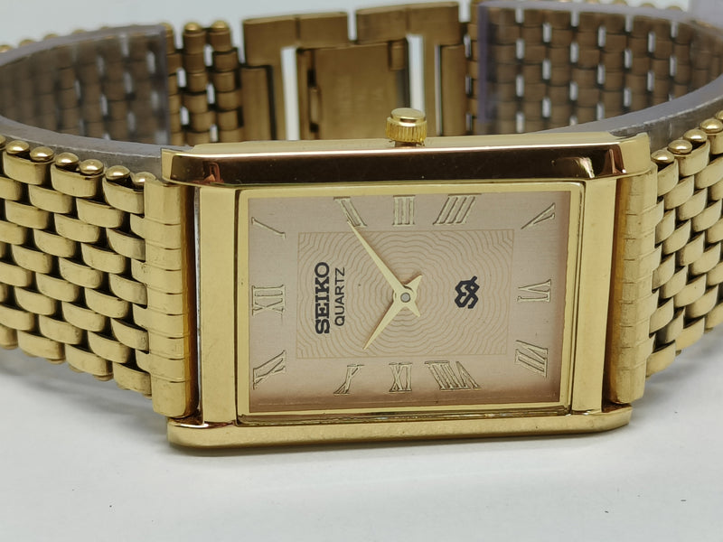 Seiko 5 Black Dial quartz Watch