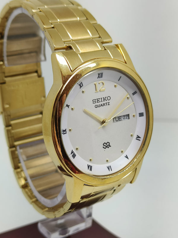 Seiko 5 Black Dial quartz Watch