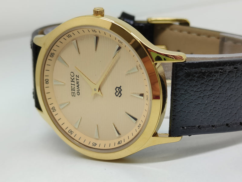 Seiko 5 Black Dial quartz Watch