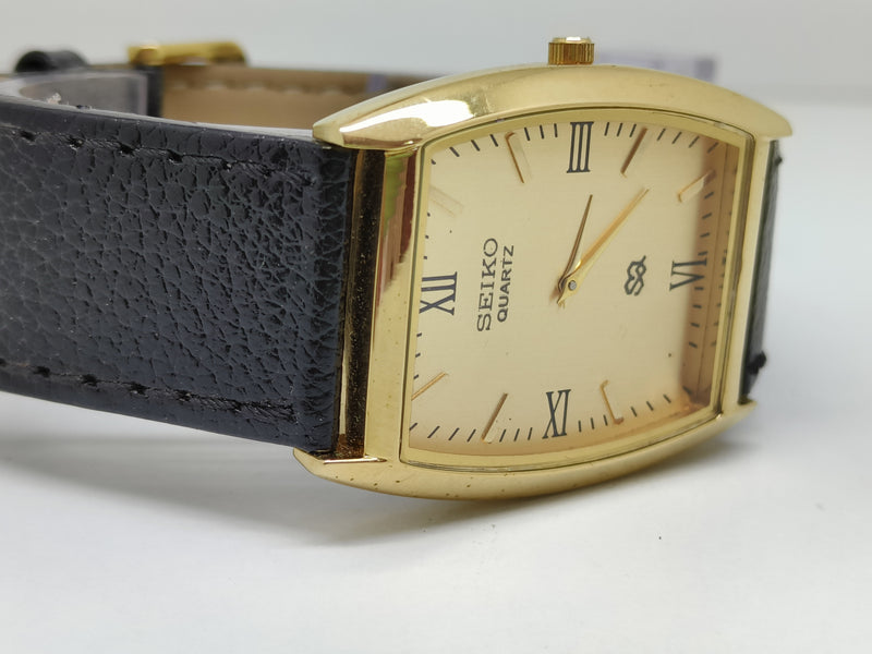 Seiko 5 Black Dial quartz Watch