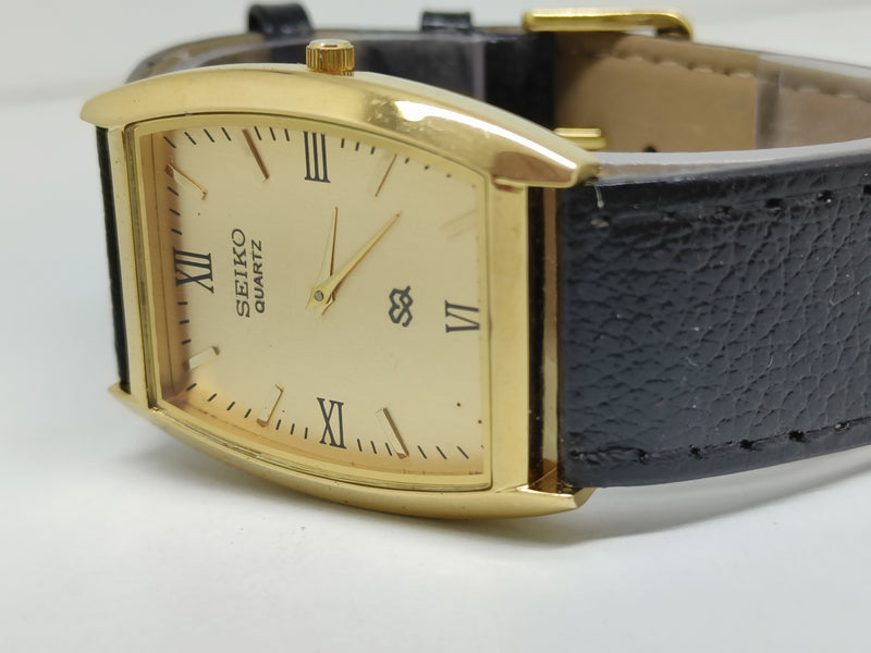 Seiko 5 Black Dial quartz Watch