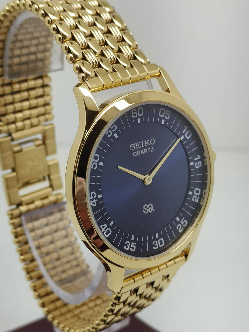 Seiko 5 Black Dial quartz Watch