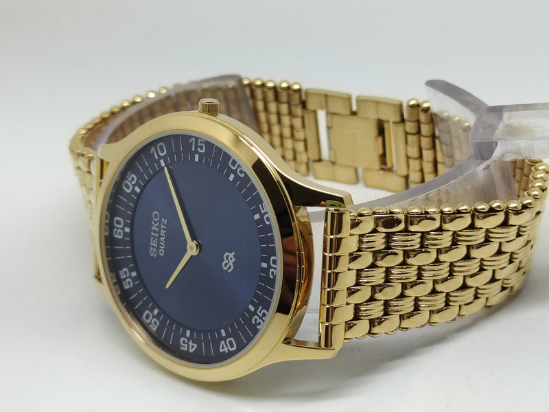 Seiko 5 Black Dial quartz Watch