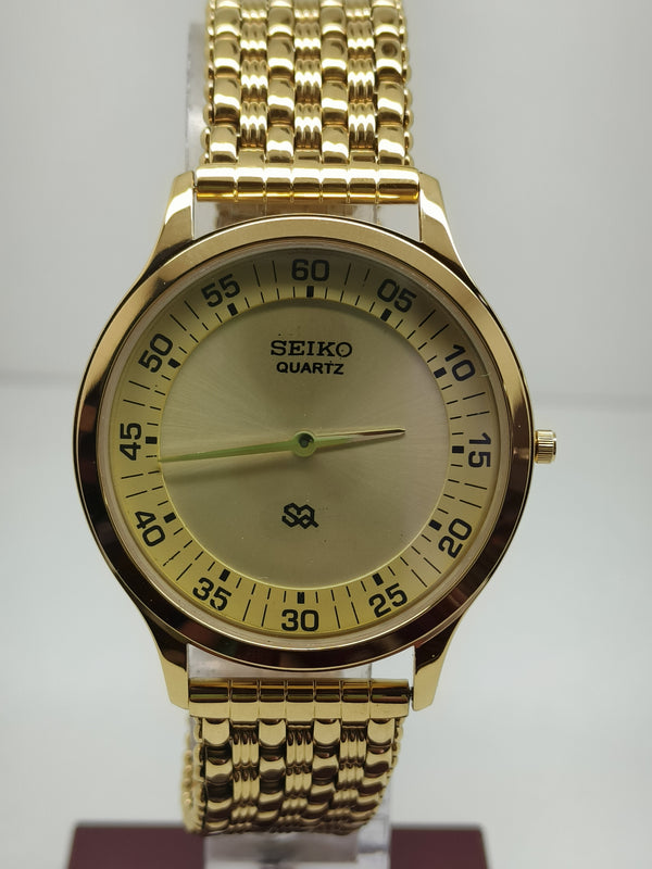 Seiko 5 Black Dial quartz Watch