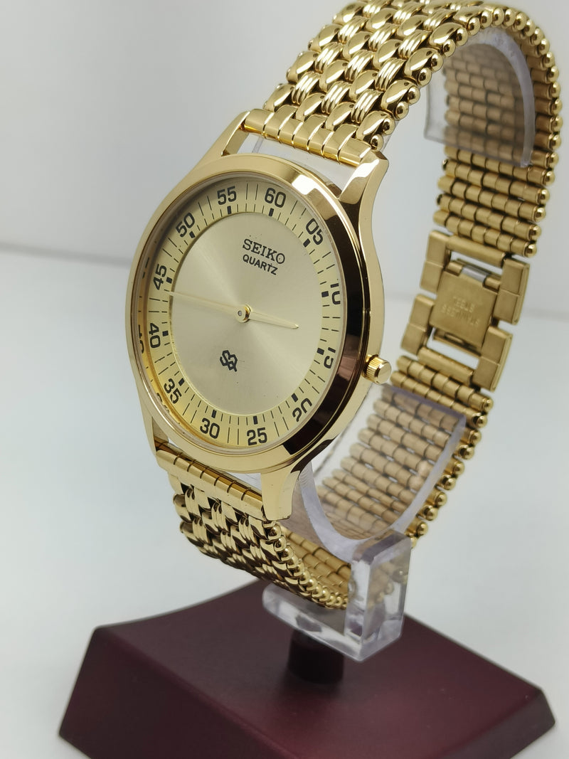 Seiko 5 Black Dial quartz Watch