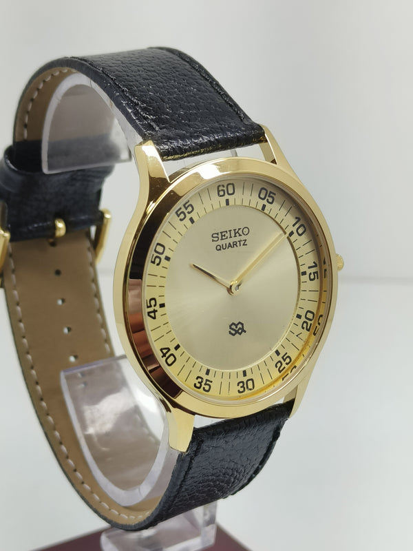 Seiko 5 Black Dial quartz Watch