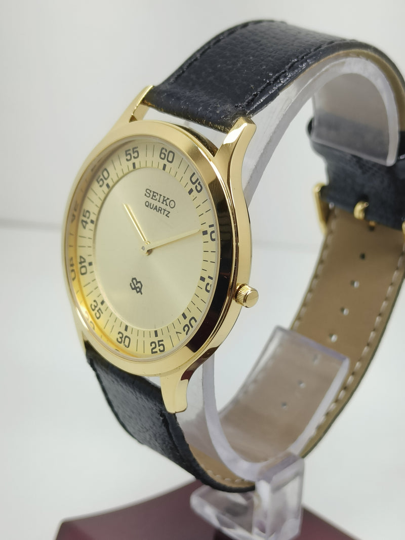 Seiko 5 Black Dial quartz Watch
