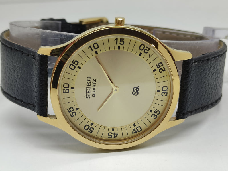Seiko 5 Black Dial quartz Watch