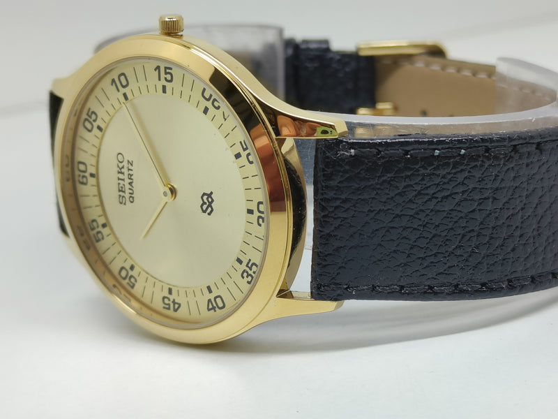 Seiko 5 Black Dial quartz Watch