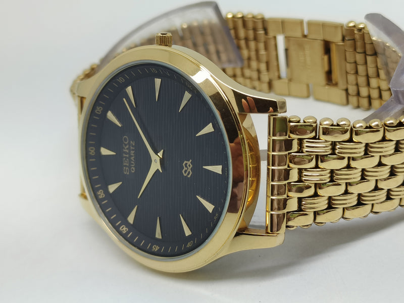Seiko 5 Black Dial quartz Watch