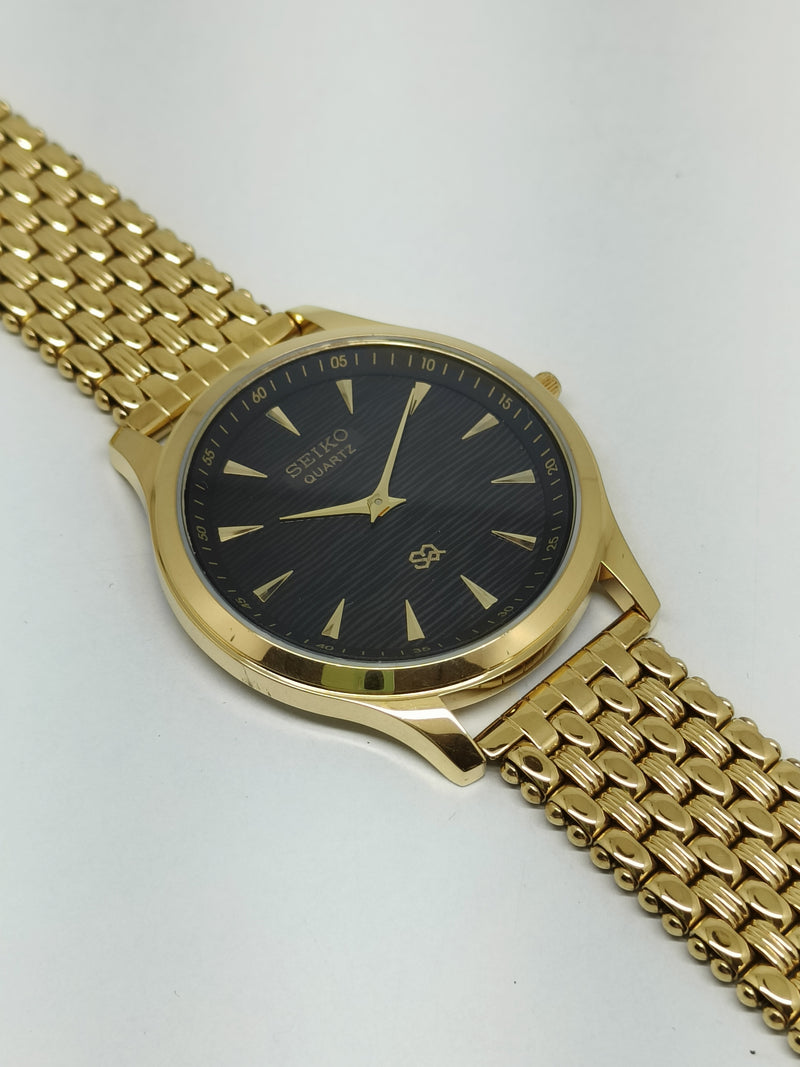 Seiko 5 Black Dial quartz Watch
