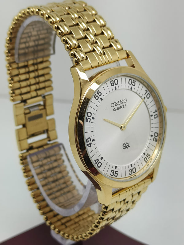 Seiko 5 Black Dial quartz Watch