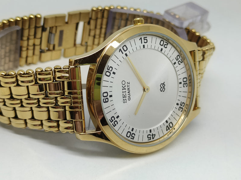 Seiko 5 Black Dial quartz Watch