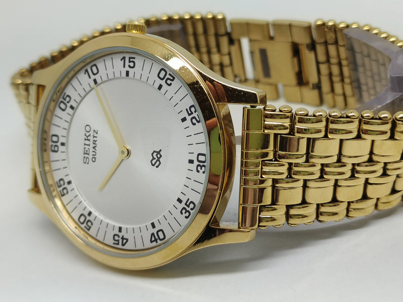 Seiko 5 Black Dial quartz Watch